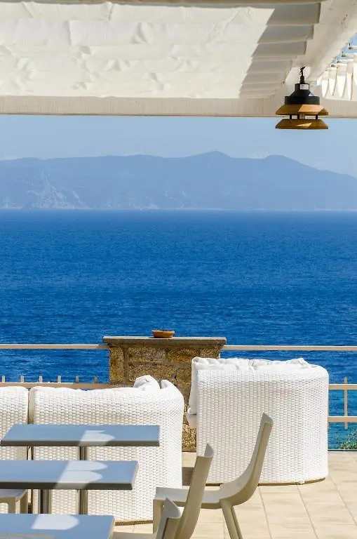 Hotel Arenella Giglio Porto 3*,  Italy